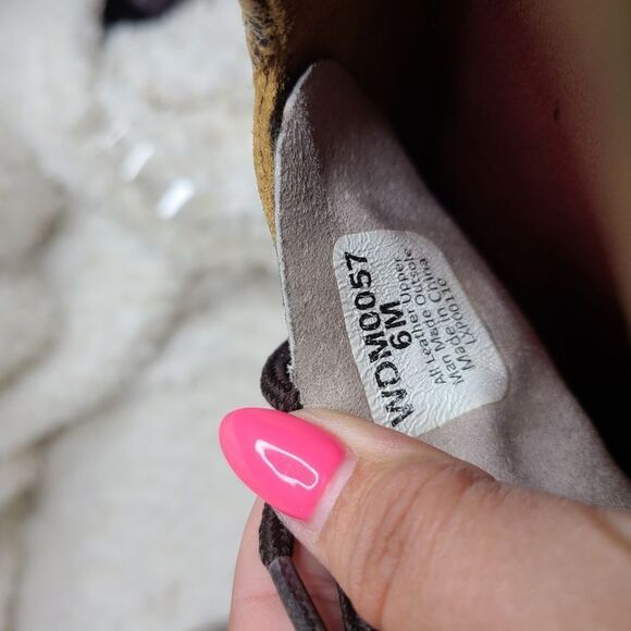 Twisted X Distressed Leopard Print Driving Moccasins sz 6 - Picture 7 of 7